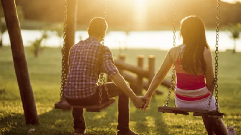 Mệnh hỏa hợp và kỵ với mệnh nào trong chuyện tình cảm